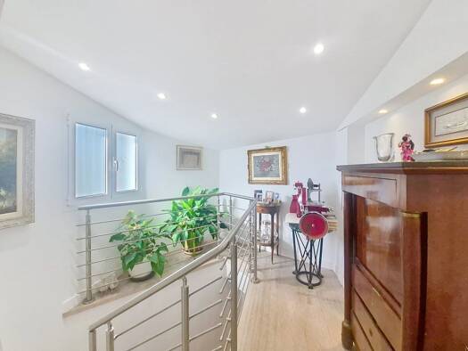 Einfamilienhaus zum Kauf 1.500.000 € 3 Zimmer 90 m² Centre Beausoleil 06240