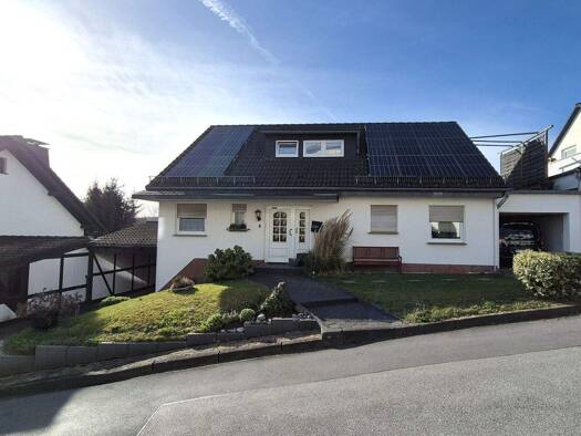 Einfamilienhaus zum Kauf 289.500 € 7 Zimmer 140 m² 389 m² Grundstück Niedereimer Arnsberg 59823