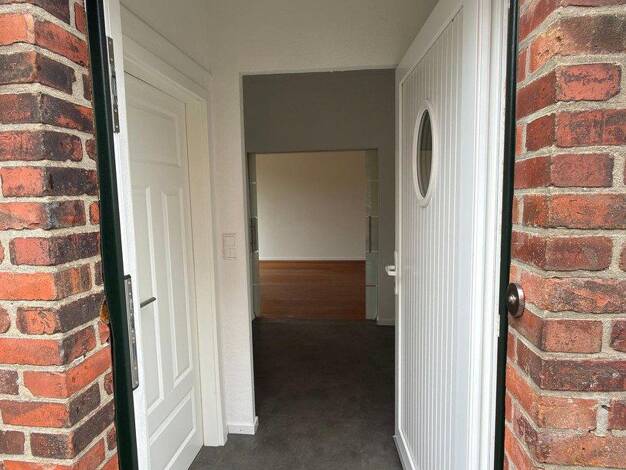 Doppelhaushälfte zum Kauf provisionsfrei 346.500 € 3,5 Zimmer 118 m² 550 m² Grundstück frei ab 01.10.2026 Karpfenteich 6 k Schleswig 24837
