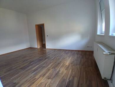Wohnung zur Miete 310 € 2 Zimmer 46 m² frei ab sofort Grünhauser Straße 14 Lauchhammer Lauchhammer 01979
