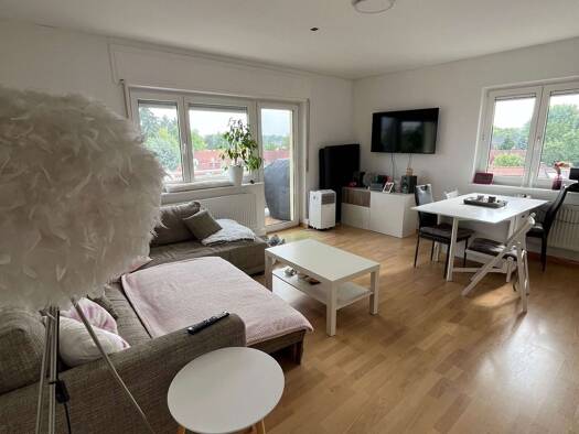 Wohnung zur Miete 1.000 € 3 Zimmer 75 m² frei ab sofort Mammolshainer Straße 8 Bad Homburg Bad Homburg vor der Höhe 61350