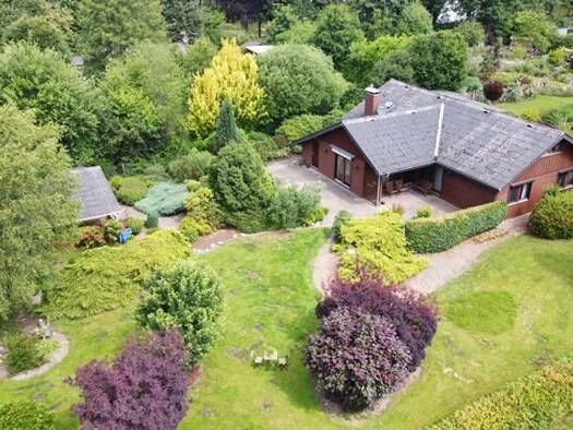 Haus zum Kauf 265.000 € 4 Zimmer 135 m² 2.000 m² Grundstück Holste 27729