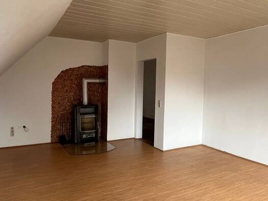 Wohnung zur Miete 770 € 4 Zimmer 90 m² Geschoss 1/1 frei ab sofort Dieringhausen Gummersbach 51645