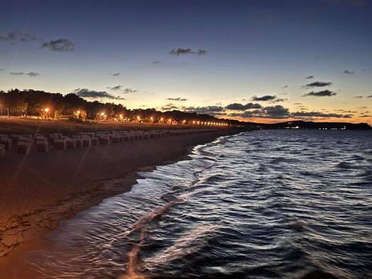 Mehrfamilienhaus zum Kauf 949.000 € 12 Zimmer 260 m² 579 m² Grundstück Göhren 18586