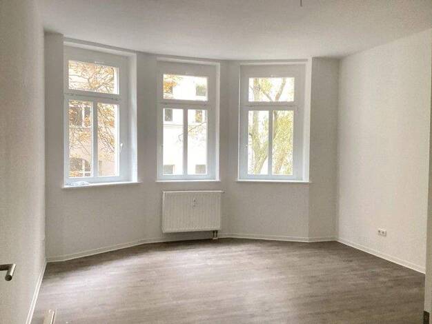 Wohnung zur Miete 695 € 2 Zimmer 68,7 m² frei ab 13.12.2025 Richard-Lehmann-Straße 23 Südvorstadt Leipzig 04275