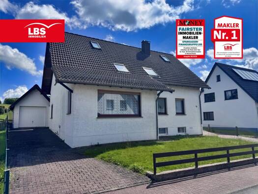 Mehrfamilienhaus zum Kauf 245.000 € 9 Zimmer 156 m² 1.331 m² Grundstück frei ab sofort Barntrup Barntrup 32683