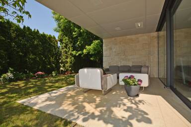 Villa zum Kauf 10 Zimmer 439 m² 1.227 m² Grundstück Salzburg Wals-Siezenheim 5071