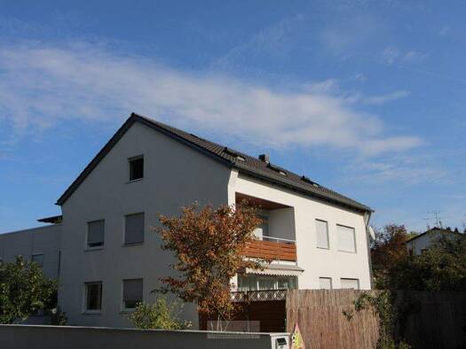 Wohnung zur Miete 1.100 € 3,5 Zimmer 91 m² 2. Geschoss frei ab 15.12.2025 Ostenviertel Regensburg / Kreuzhof 93055