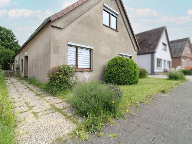 Einfamilienhaus zum Kauf 155.000 € 7 Zimmer 180,2 m² 580,2 m² Grundstück Bad Bederkesa Geestland 27624
