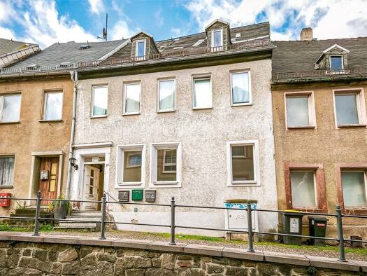Mehrfamilienhaus zum Kauf 10.000 € 1 Zimmer 250 m² 122 m² Grundstück Waldenburg Waldenburg 08396