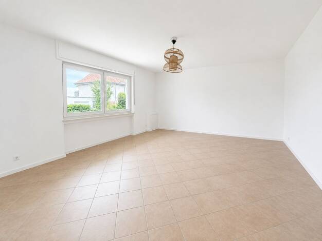 Wohnung zur Miete 1.580 € 2,5 Zimmer 85 m² Bergen-Enkheim Frankfurt am Main 60388