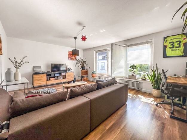 Wohnung zur Miete 1.190 € 2 Zimmer 86 m² 4. Geschoss frei ab 15.09.2026 Friedrichstadt Stadtbezirk 3 40215