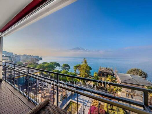 Studio zum Kauf 3.199.000 CHF 4,5 Zimmer 138,8 m² 3. Geschoss frei ab sofort Montreux 1820