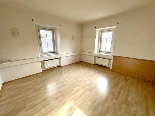 Büro zur Miete 1.969 € 8 Zimmer Mariatroster Straße Mariatrost Graz 8043