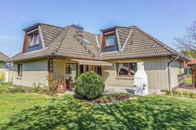Einfamilienhaus zum Kauf 549.000 € 8 Zimmer 201,6 m² 812 m² Grundstück Kaltenkirchen 24568