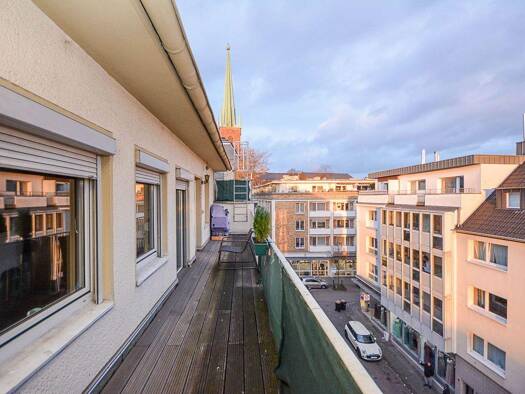 Wohnung zum Kauf 358.000 € 2 Zimmer 78,1 m² Mülheim Köln 51063