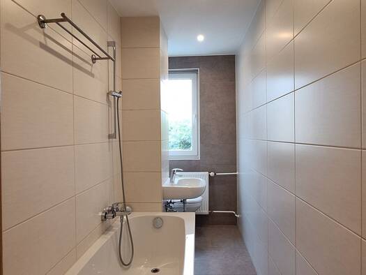 Wohnung zur Miete 398 € 4 Zimmer 70 m² frei ab sofort Löbau Löbau 02708