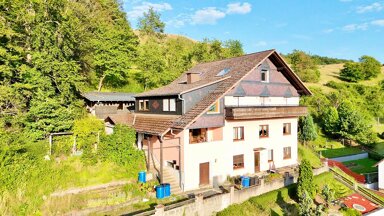 Haus zum Kauf 229.000 € 10 Zimmer 227 m² 1.850 m² Grundstück Steinperf Steffenberg 35239