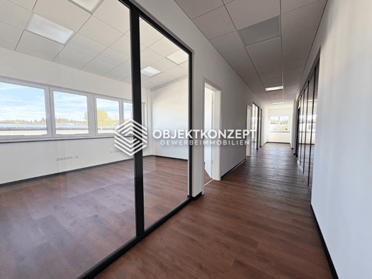 Halle/Industriefläche zur Miete - Erstbezug 4.200 € 1.142 m² Lagerfläche Tuningen 78609