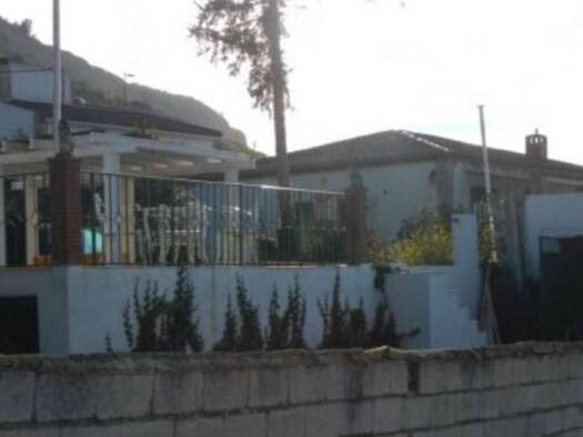 Villa zum Kauf 70.000 € 1 Zimmer 174 m² PRESIDENTE ADOLFO SUAREZ S/N Linares 23658