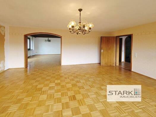 Haus zum Kauf 398.000 € 9,5 Zimmer 280 m² 1.030 m² Grundstück Langenmühlenweg 16 Unterwittighausen Wittighausen 97957