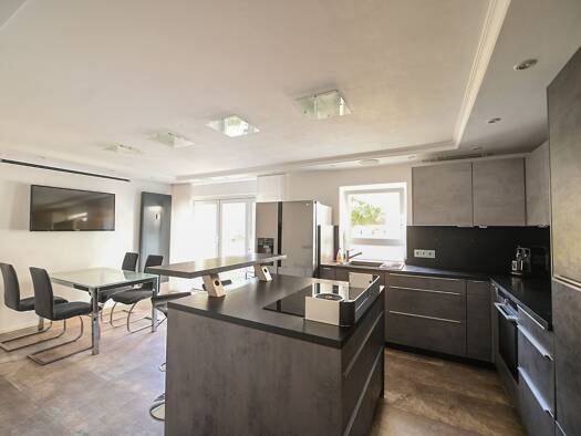 Wohnung zur Miete 3.800 € 5 Zimmer 150 m² 1. Geschoss Bockenheim Frankfurt am Main