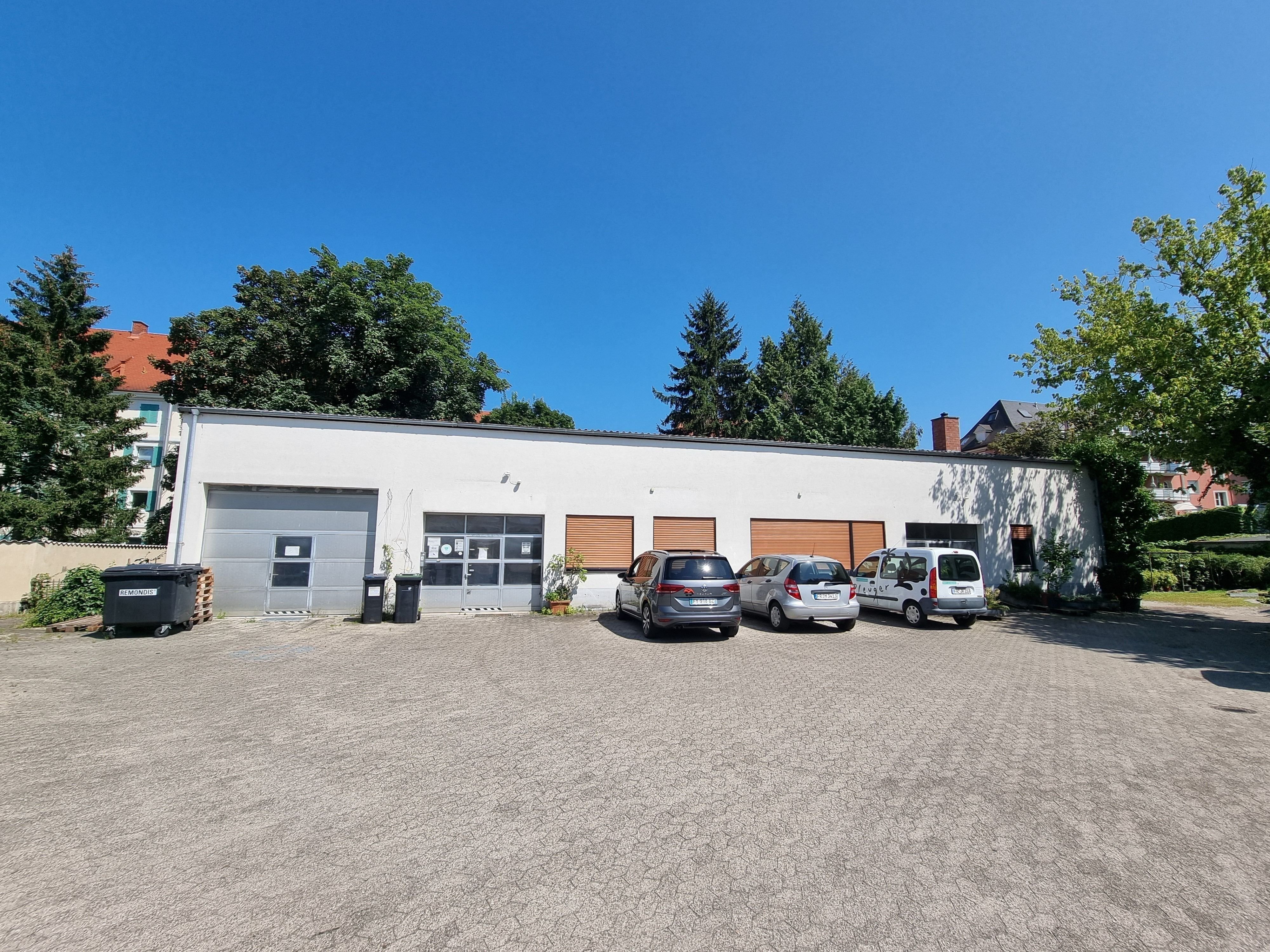 Lagerhalle zur Miete 2.400 € 180 m²<br/>Lagerfläche Stühlinger - Beurbarung Freiburg im Breisgau 79106