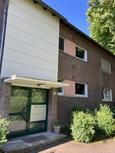 Wohnung zur Miete 949 € 4,5 Zimmer 125,8 m² 1. Geschoss Buschstraße 149 Sollbrüggen Krefeld 47800