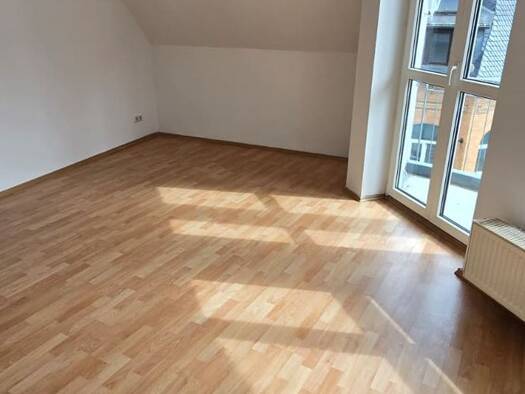 Wohnung zur Miete 2 Zimmer 62,5 m² Geschoss 3/4 frei ab sofort Bahnhofstraße 7 Steinach 96523