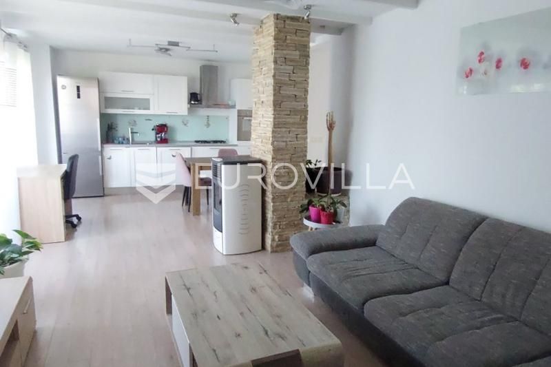 Wohnung zum Kauf 306.000 € 2 Zimmer 74 m²<br/>Wohnfläche 3.<br/>Geschoss Rovinj center 52210