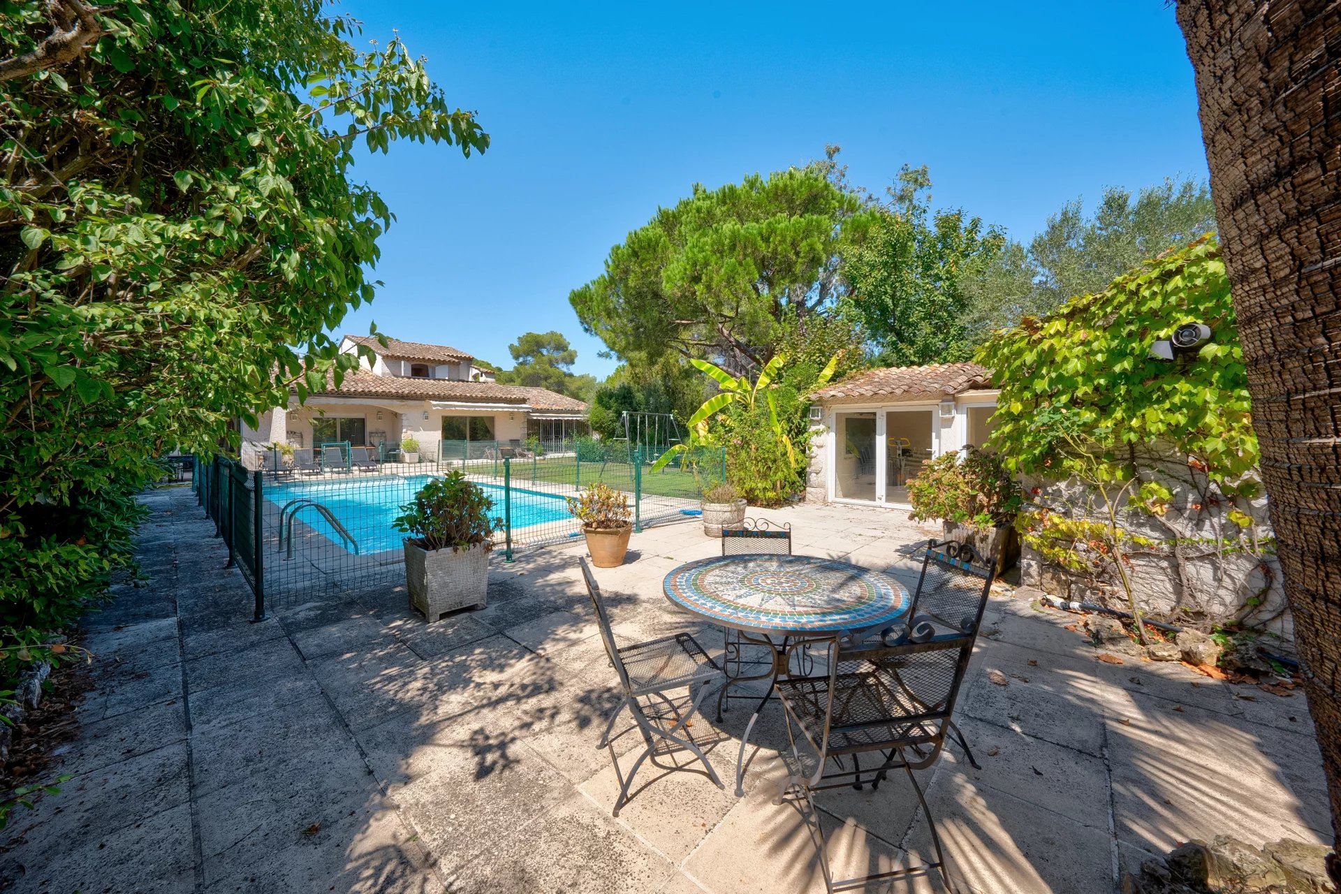 Einfamilienhaus zum Kauf 1.390.000 € 7 Zimmer 300 m²<br/>Wohnfläche 2.500 m²<br/>Grundstück MOUGINS 06250