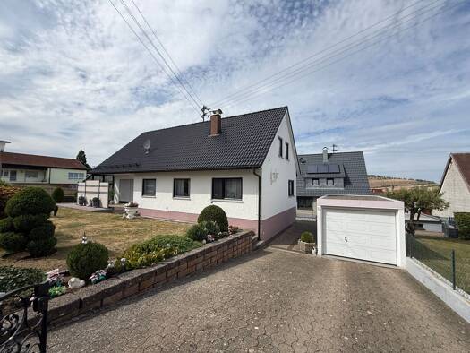 Haus zum Kauf 325.000 € 3,5 Zimmer 81 m² 551 m² Grundstück frei ab 01.12.2026 Schloßberg Bopfingen 73441