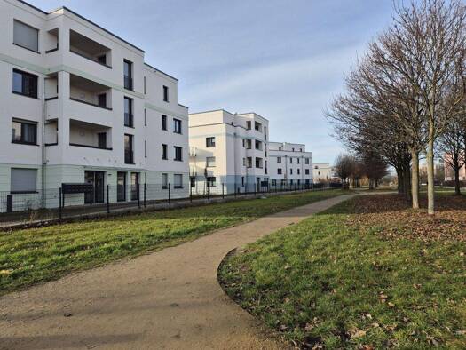 Wohnung zur Miete - Erstbezug 1.398 € 3 Zimmer 86,2 m² 3. Geschoss Schönefeld 12529