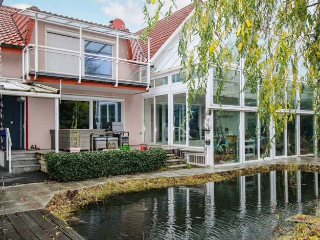 Sonstiges zum Kauf als Kapitalanlage geeignet 599.000 € 8 Zimmer 394 m² 1.379,1 m² Grundstück Weststadt Braunschweig 38120