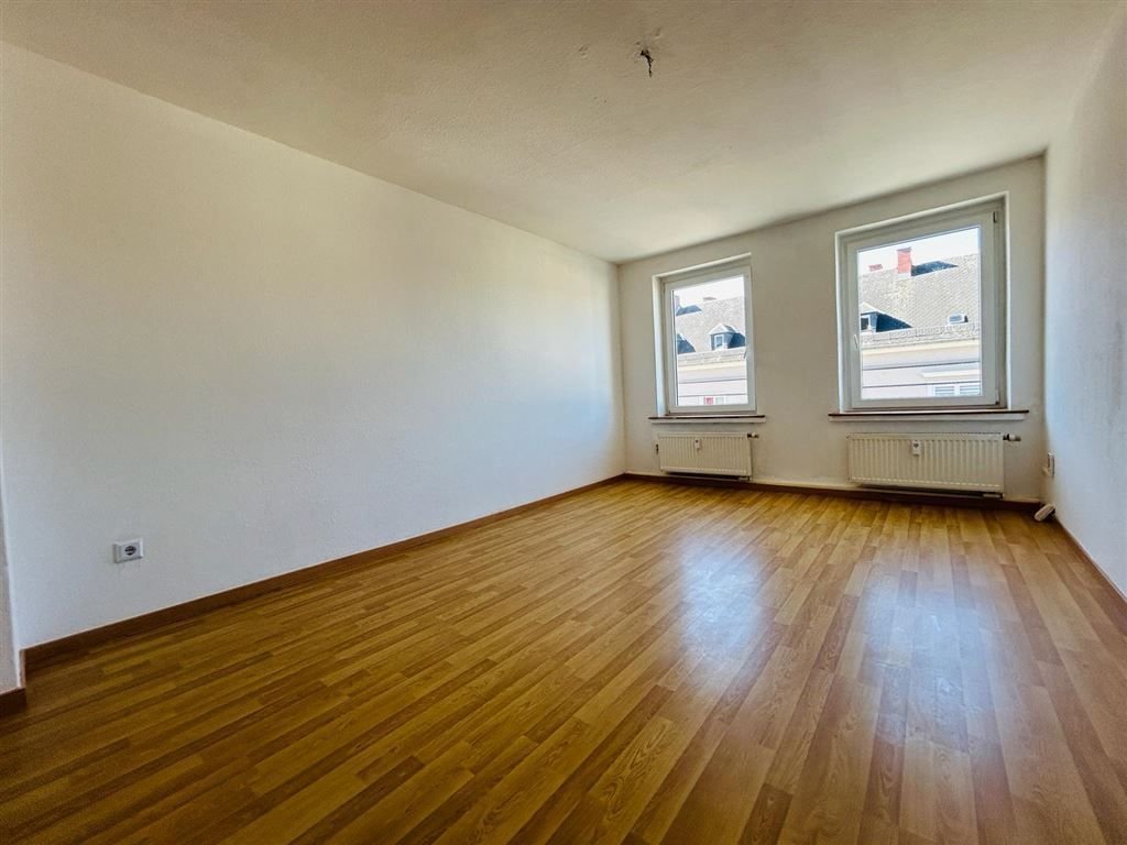 Wohnung zur Miete 349 € 3 Zimmer 71,2 m²<br/>Wohnfläche 4.<br/>Geschoss Jahnstraße 39 Lutherviertel 221 Chemnitz 09126