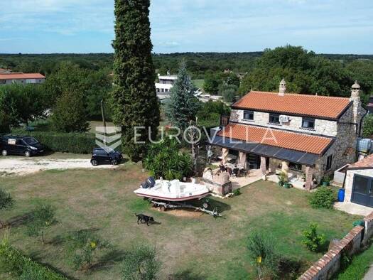 Einfamilienhaus zum Kauf 440.000 € 3 Zimmer 125,5 m² Valtura Ližnjan 52204