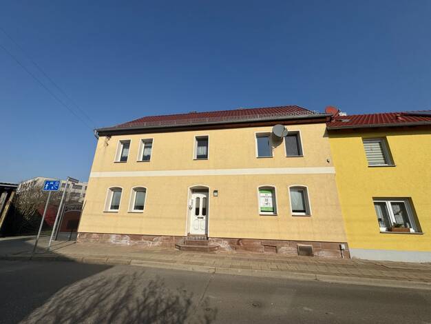 Mehrfamilienhaus zum Kauf 140.000 € 8 Zimmer 130 m² 309 m² Grundstück frei ab sofort Breite Str. 27 Bad Frankenhausen Bad Frankenhausen/Kyffhäuser 06567