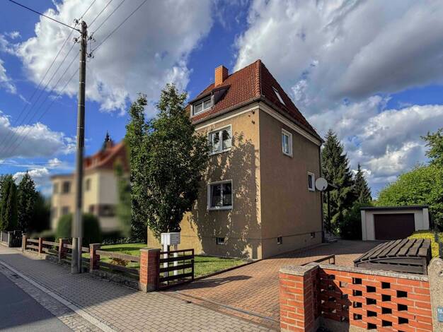 Einfamilienhaus zum Kauf 399.900 € 8 Zimmer 228 m² 950 m² Grundstück Arnsdorf Arnsdorf 01477