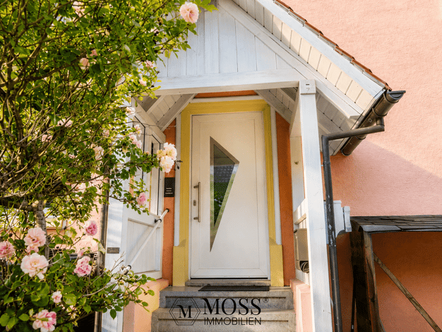 Einfamilienhaus zum Kauf 549.000 € 11 Zimmer 338 m² 342 m² Grundstück Mönchweiler 78087