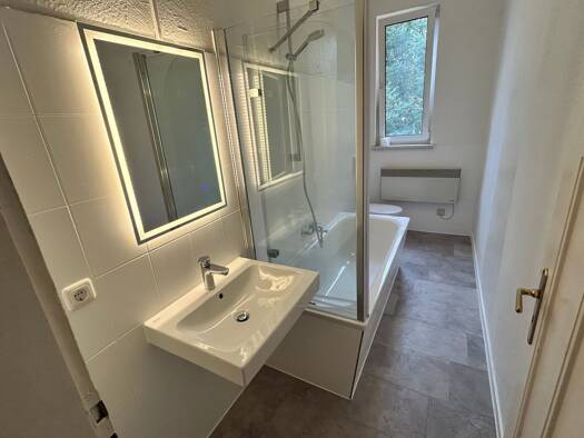 Wohnung zur Miete 999 € 3 Zimmer 84 m² Geschoss 2/3 frei ab sofort Ernst-Kohl-Straße 8 Nordvorstadt Weimar 99423