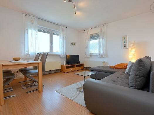 Wohnung zur Miete Wohnen auf Zeit 1.440 € 3 Zimmer 68 m² frei ab 01.01.2026 Ost Stuttgart 70186