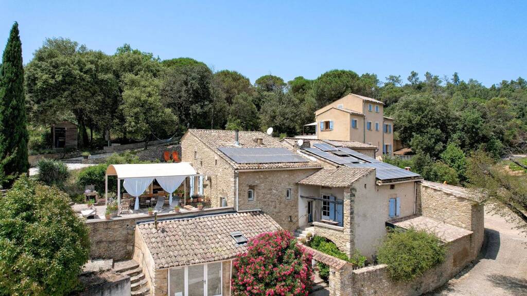 Schloss zum Kauf 997.000 € 280 m² 135.000 m² Grundstück ST MICHEL D EUZET 30200