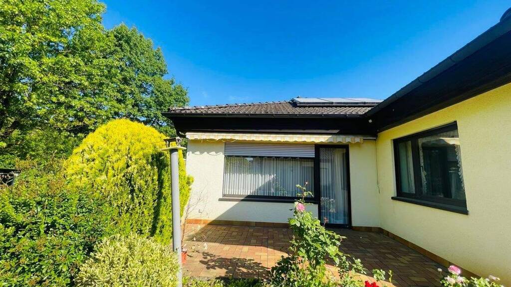 Einfamilienhaus zum Kauf 689.000 € 7 Zimmer 125,9 m² 485 m² Grundstück Sprendlingen Dreieich / Sprendlingen 63303