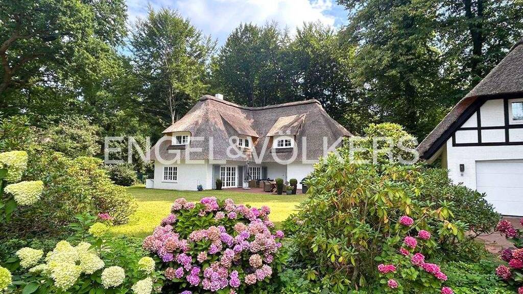 Haus zum Kauf 1.489.000 € 5 Zimmer 265 m² 1.821 m² Grundstück St. Magnus Bremen 28759