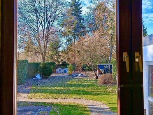 Haus zum Kauf 1.299.000 € 7 Zimmer 210 m² 995 m² Grundstück frei ab sofort Niendorf Hamburg 22453