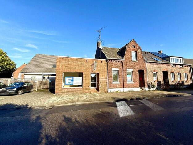 Haus zum Kauf 325.000 € 7 Zimmer 150 m² 422 m² Grundstück Schiefbahn Willich / Schiefbahn 47877