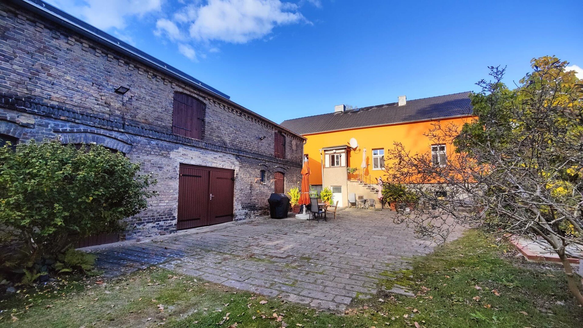 Einfamilienhaus zum Kauf 850.000 € 8 Zimmer 240 m²<br/>Wohnfläche 5.200 m²<br/>Grundstück Fahrland Potsdam - Kartzow 14476