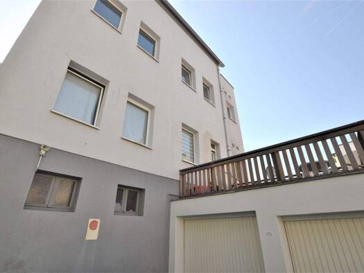 Mehrfamilienhaus zum Kauf 449.000 € 12 Zimmer 306 m² 573 m² Grundstück Solingen-Mitte Solingen 42655