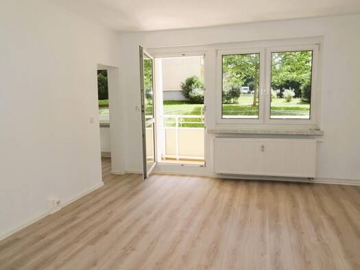 Wohnung zur Miete 442 € 3 Zimmer 68 m² EG frei ab sofort Limbacher Straße 155 Altendorf Chemnitz 09116