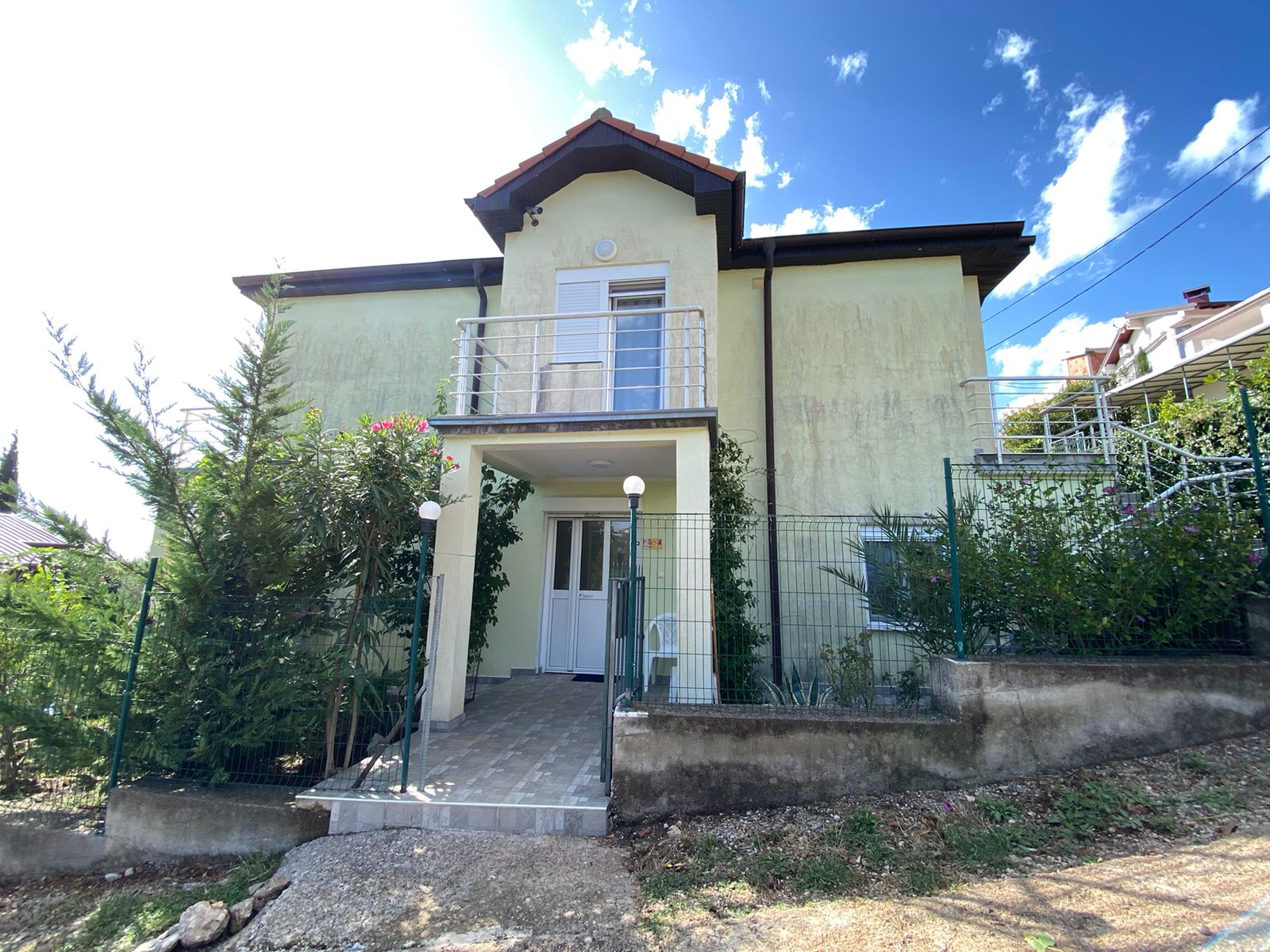 Haus zum Kauf provisionsfrei 120.000 € 4 Zimmer 123 m²<br/>Wohnfläche 237 m²<br/>Grundstück Utjeha, Montenegro